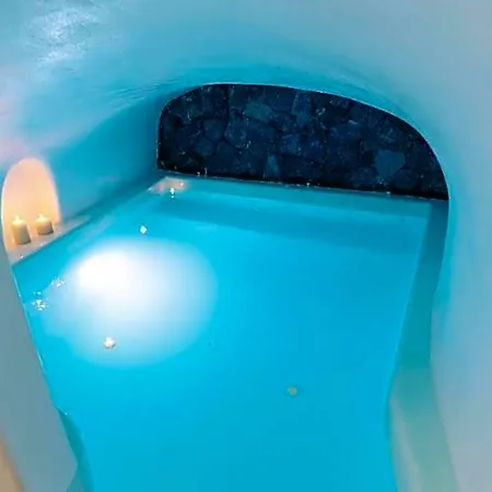 Argy's Luxury Caves Отель 4*