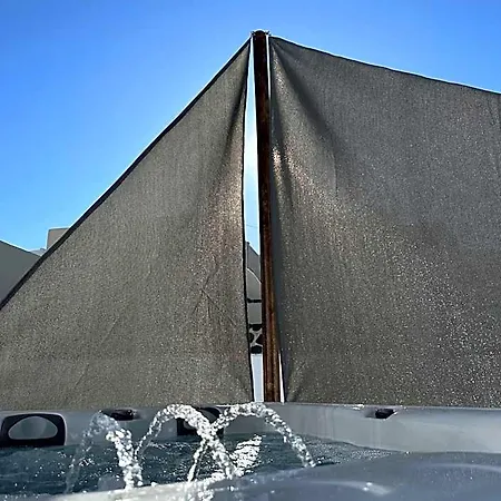 Argy's Luxury Caves Санторини