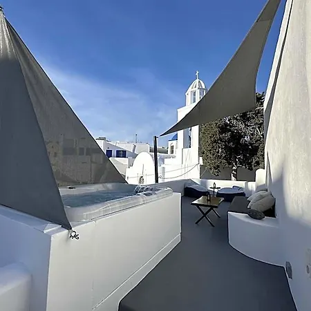 Argy's Luxury Caves 4* Santorini Island